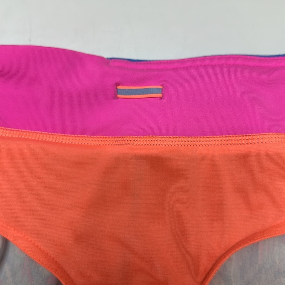 Ivivva Relay Racer Shorts - Picture 10 of 14